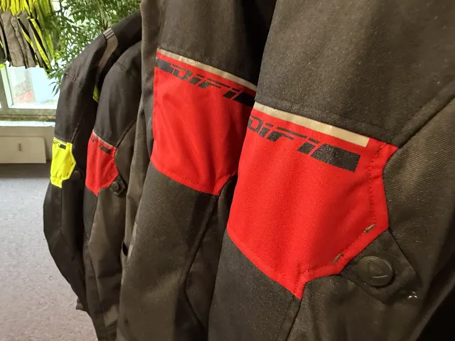 Difi motorcykeltøj hos Rydbergs MC