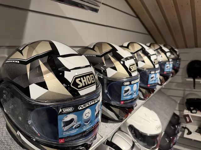 Shoei hjelme hos Rydbergs MC